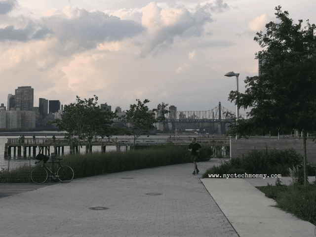 Long Island City, Queens NYC - Family FUN along the water's edge at Gantry Plaza and Hunter's Point South Park