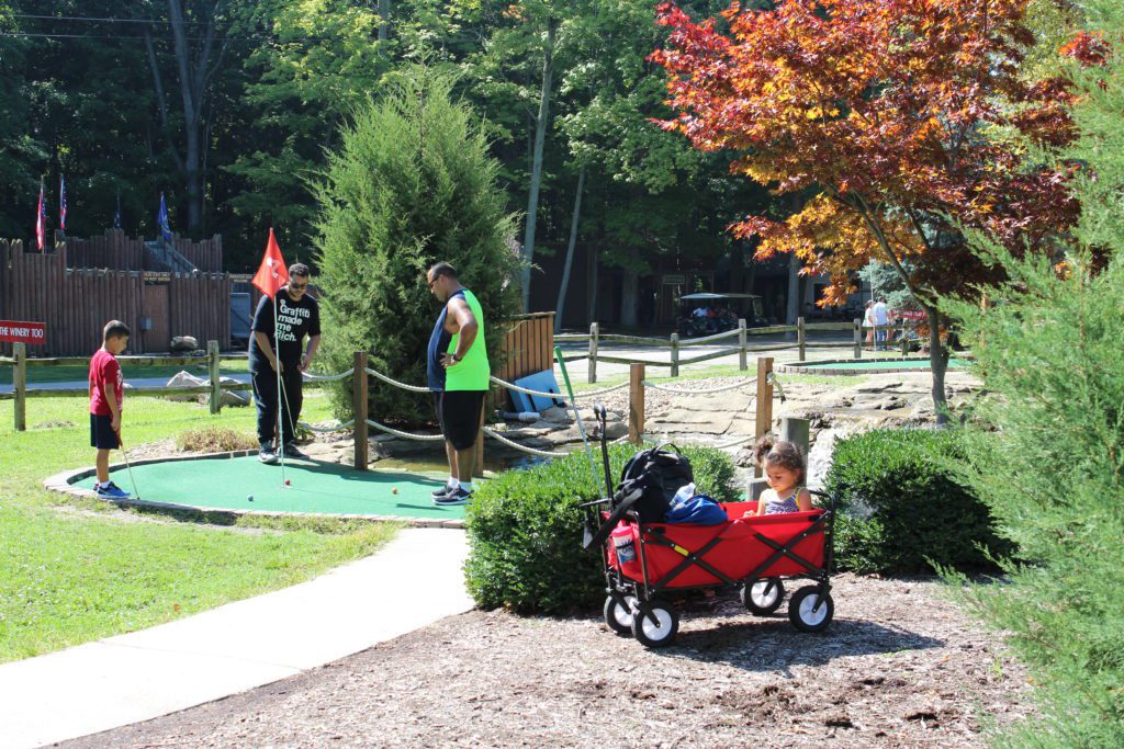 Miniature Golf at Perry's Cave