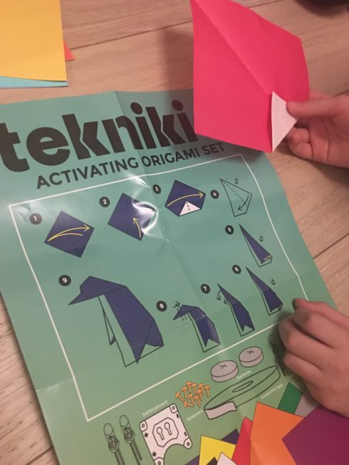 Teknikio creates gender-neutral engineering toolkits that are packed with fun to empower makers of any age to build their own toys and gadgets - Learn more here!