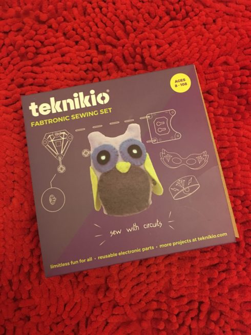 Teknikio creates gender-neutral engineering toolkits that are packed with fun to empower makers of any age to build their own toys and gadgets - Learn more here!