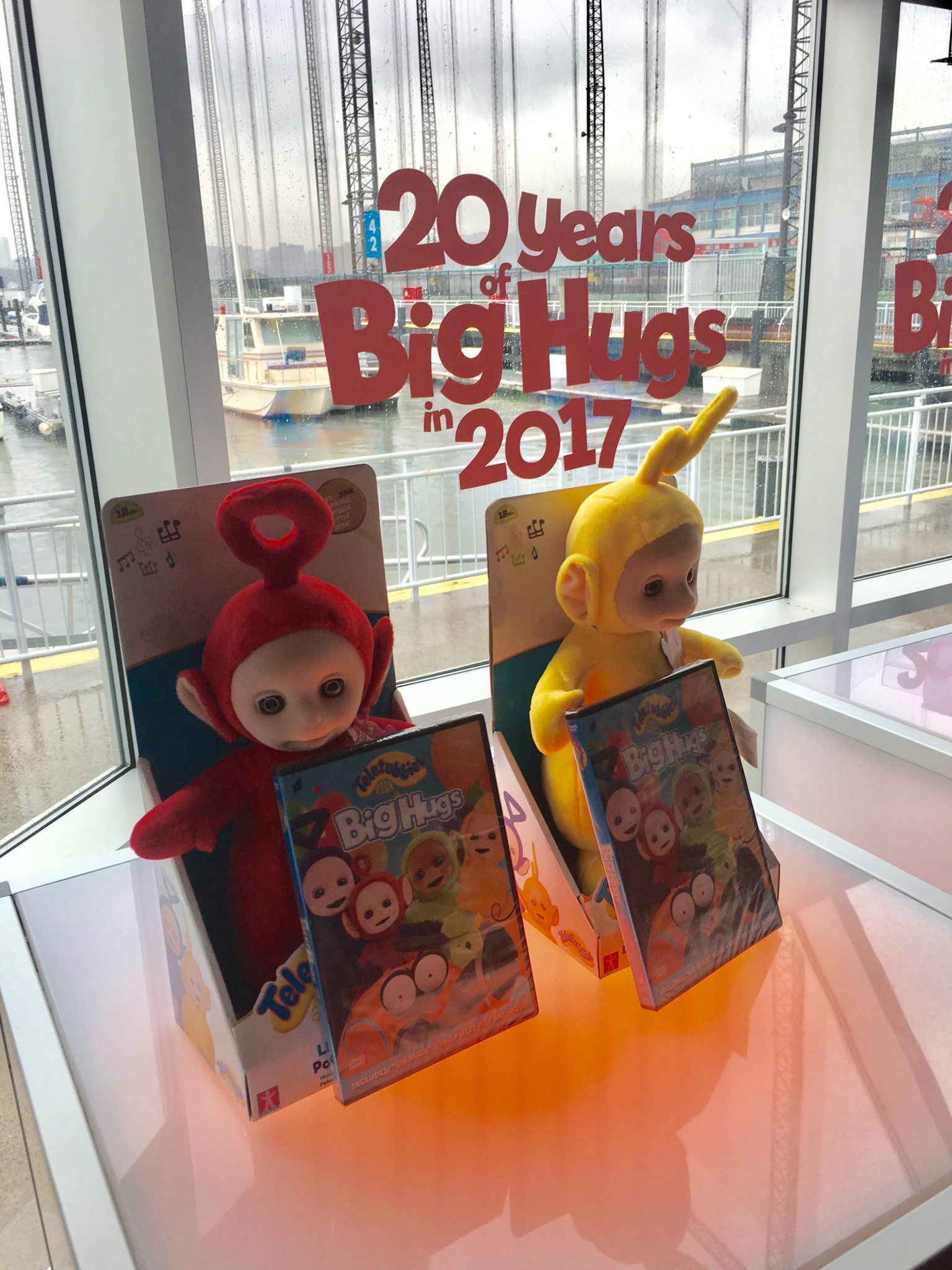 Teletubbies returned to NYC to celebrate their 2oth Anniversary! Can you believe these huggable Tubbies have been around for 20 years? See how we celebrated