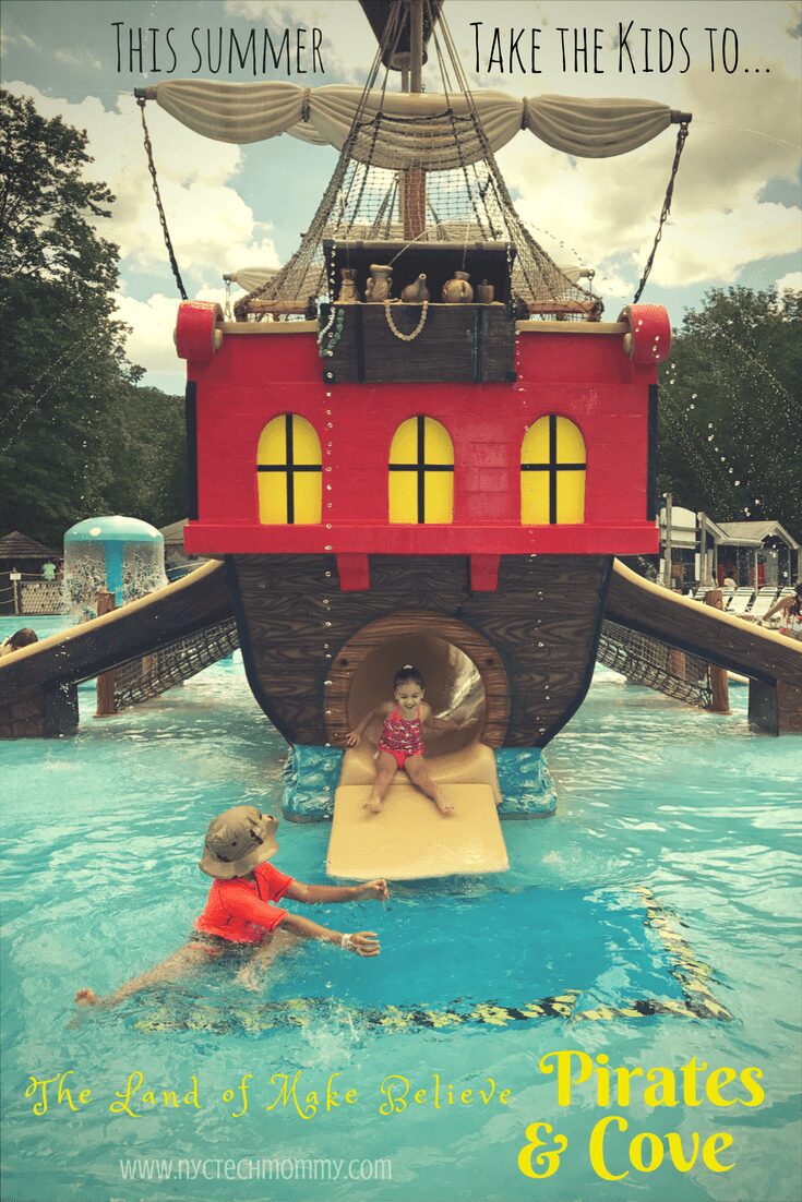 Summer is all about making new memories! Learn about our experience taking the kids to the Land of Make Believe and I'm sure you'll want to go too! It's the perfect place for little kids -- water fun, little rides, and there's even a Santa Claus!