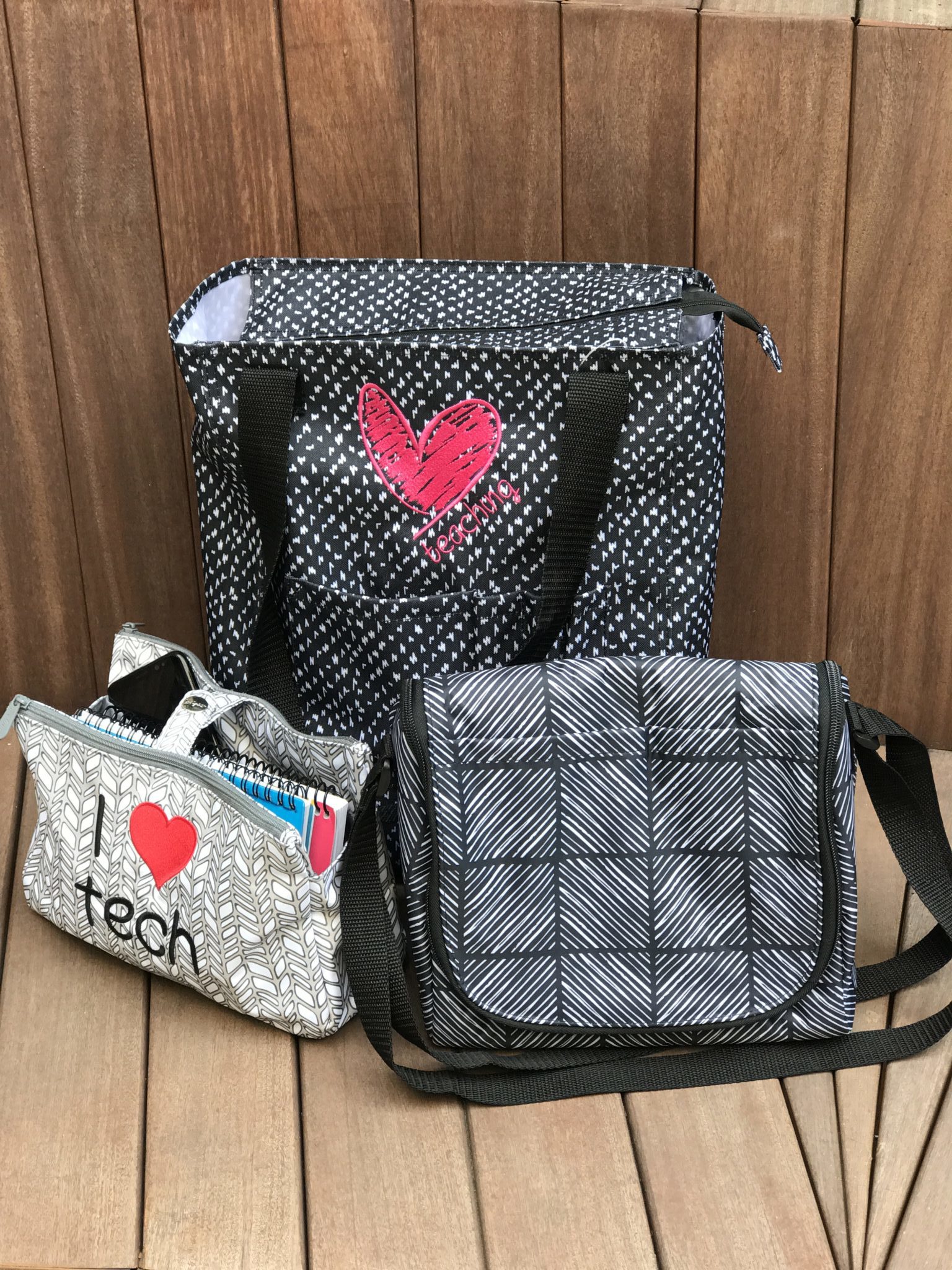 It's back to school time! This year we're ready with Thirty-One. Check out the great backpacks, totes, and lunch boxes we chose -- for kids and teachers too!
