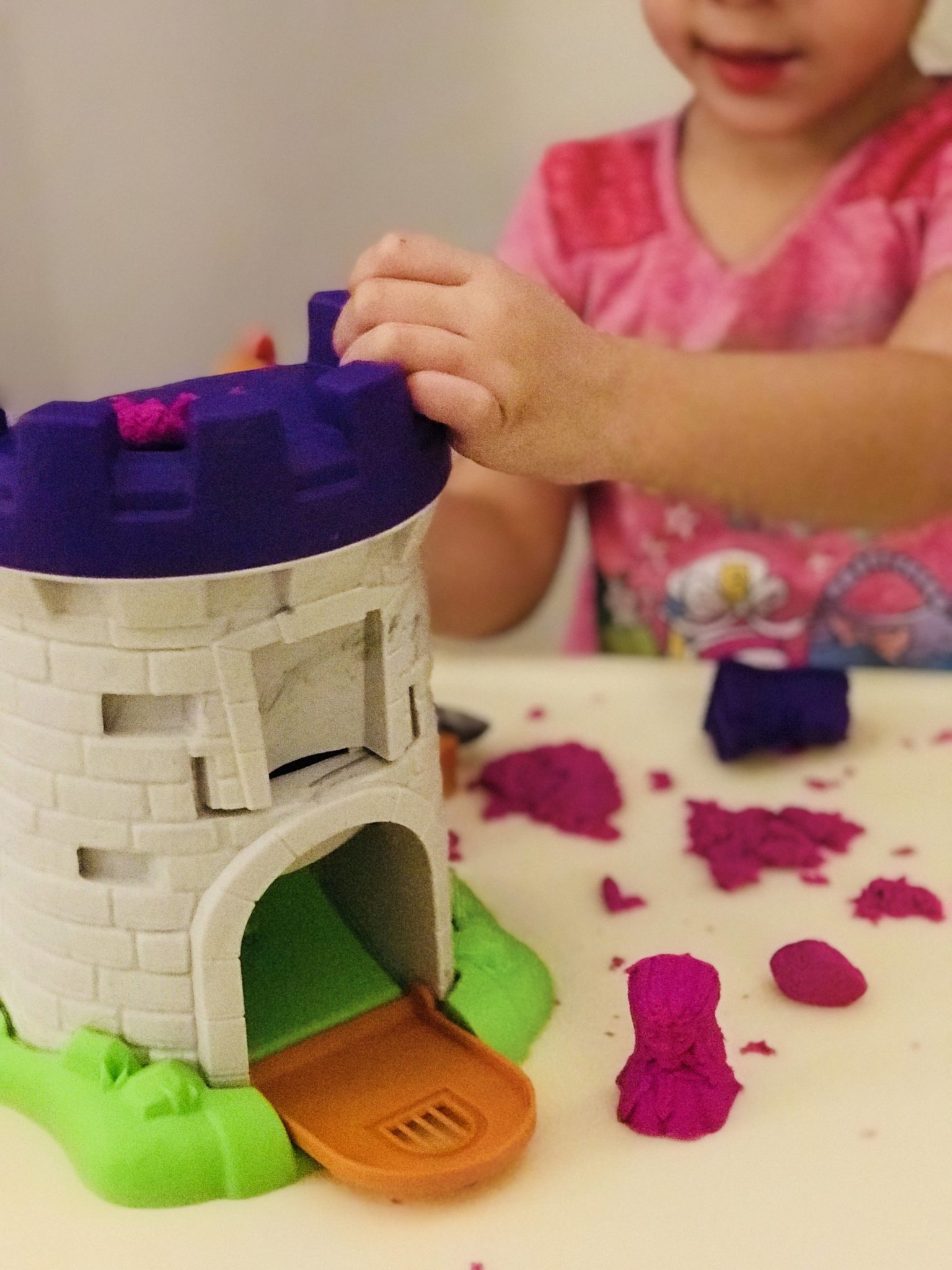 Kinetic Sand Magic Molding Tower