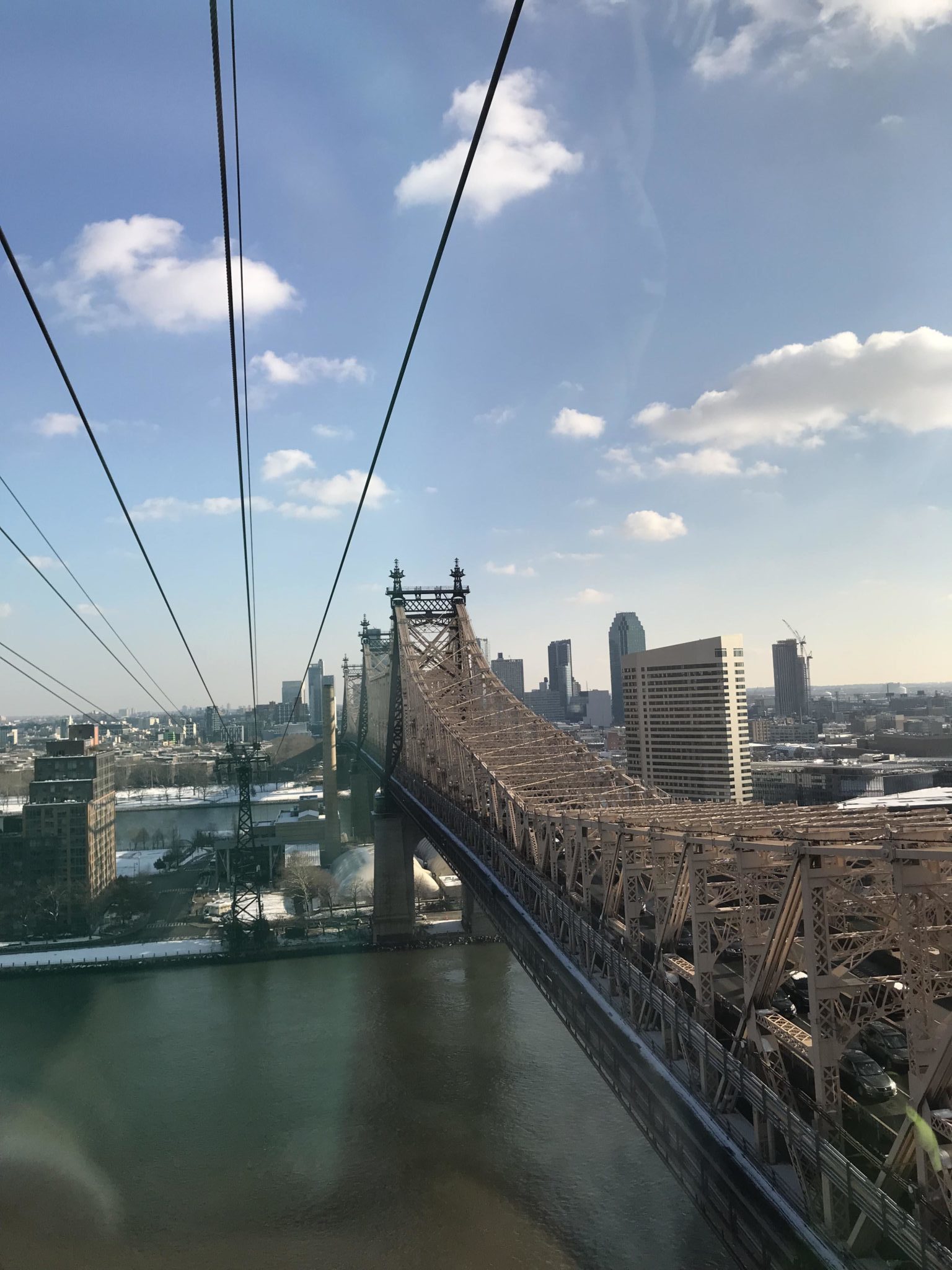 Riding the TRAM to Roosevelt Island