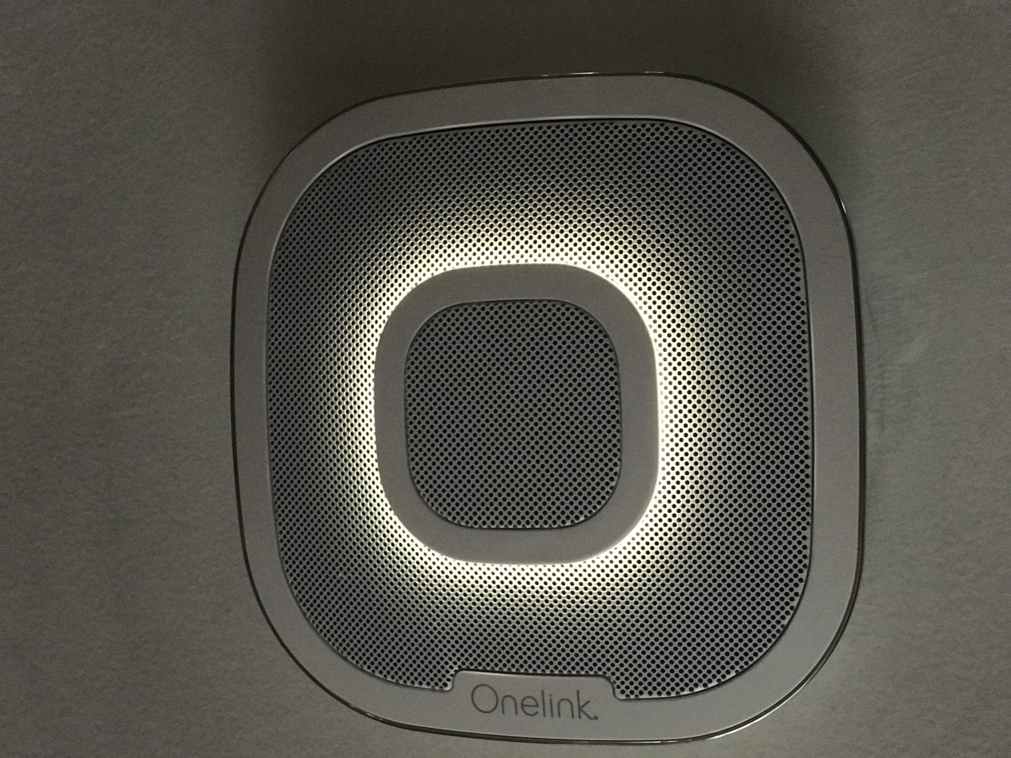 Onelink Safe & Sound - Smart Smoke Detector for Every Home