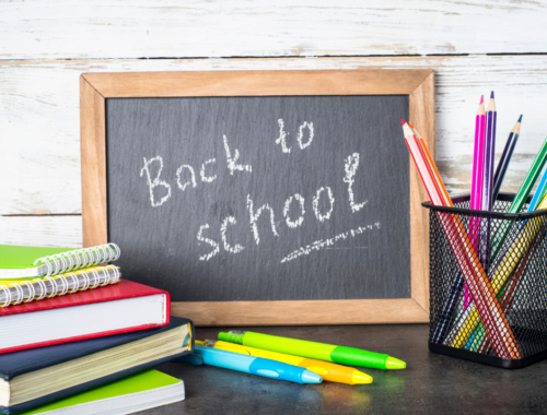 If you're wondering how to make the transition back to school an easier one, here are 5 easy tips to get ready for back to school right now!