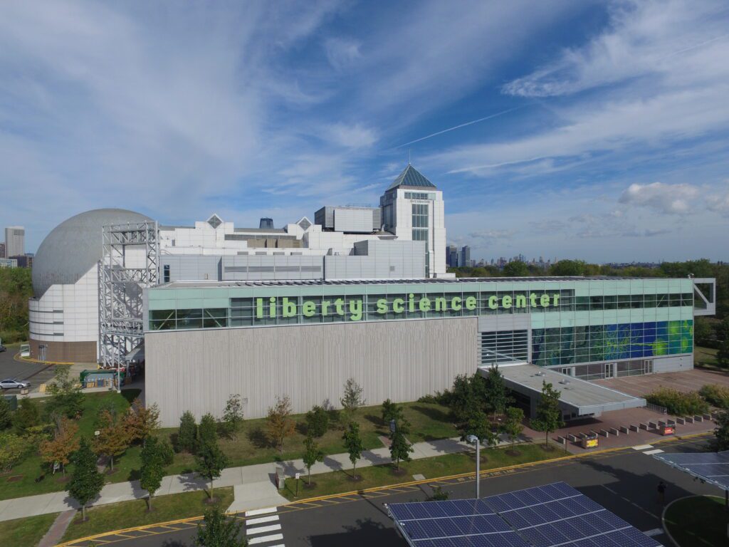 Liberty Science Center - Minecraft: The Exhibition comes to New Jersey
