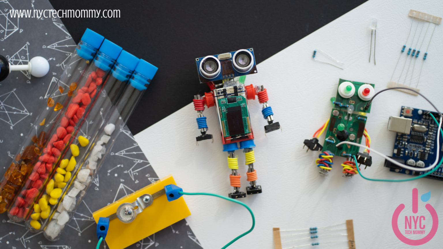 5 Easy Ways to Celebrate STEM Day with Kids | NYC Tech Mommy